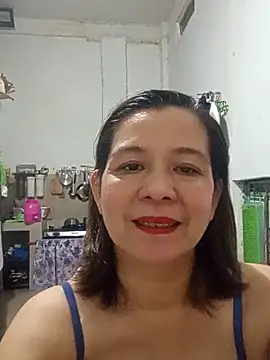 Snapshot of Olivia_74 chatting on February 18, 1:18 pm Olivia 74 online show from February 18, 1:18 pm