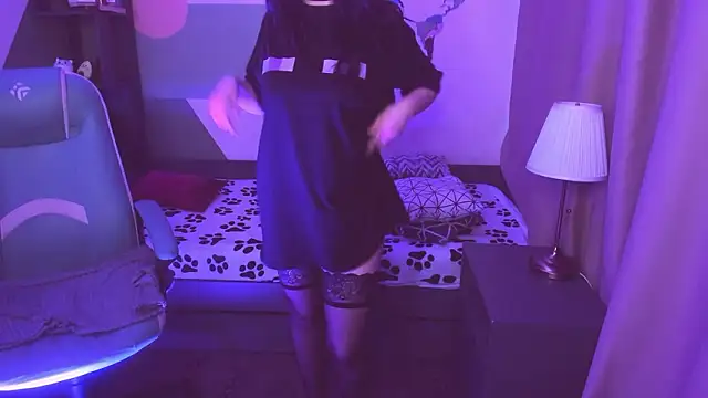 Emily tender online show from February 28, 5:52 am