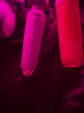 Parkermilena online show from January 6, 11:07 pm