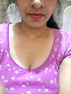 MILFybar online show from April 2, 4:37 pm