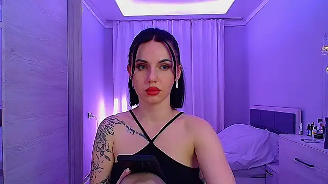 Snapshot of Pure_temptation_J chatting on January 13, 4:12 pm Pure temptation J online show from January 13, 4:12 pm