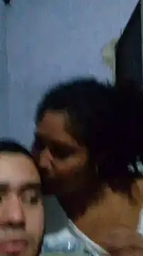 Isabel and Heckler online show from March 23, 12:47 am