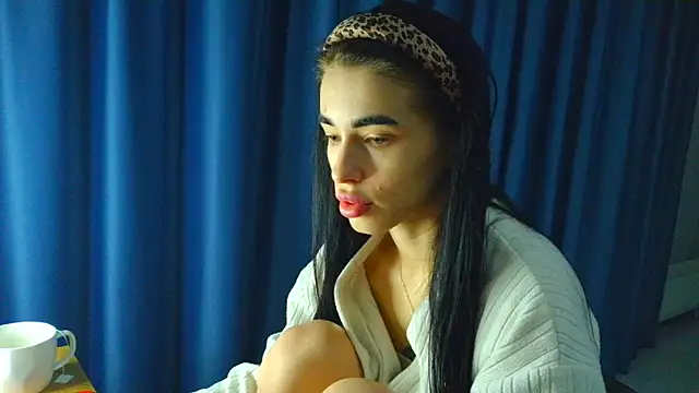 Vlada Elfie online show from March 13, 6:47 pm