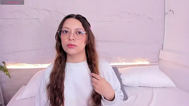 lanna 18  online show from February 25, 11:53 am