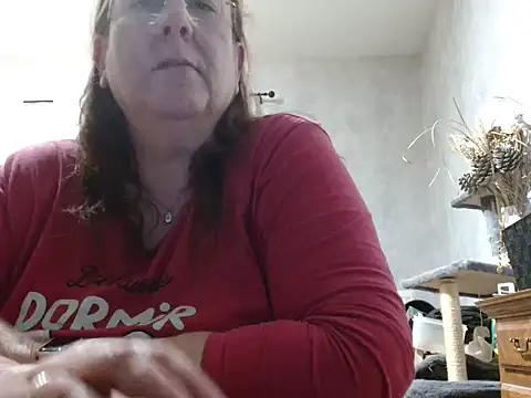 xmyriamx online show from March 5, 8:27 pm