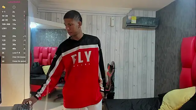  erick j online show from January 15, 8:12 pm