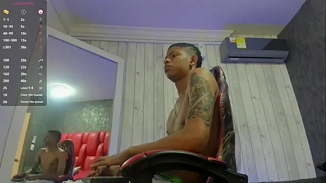 Snapshot of _erick_j chatting on February 27, 8:09 pm erick j online show from February 27, 8:09 pm