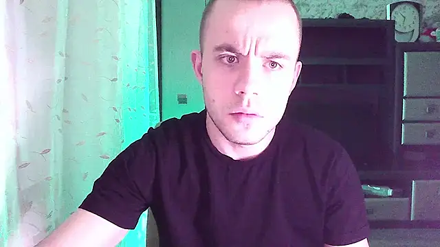 TvoY bOy1 online show from February 13, 8:27 pm