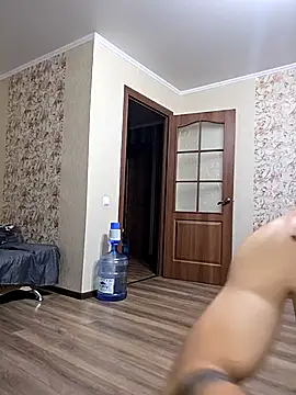 TvoY bOy1 online show from March 31, 4:07 pm