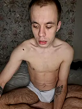 Snapshot of TvoY_bOy1 chatting on April 18, 7:58 pm TvoY bOy1 online show from April 18, 7:58 pm