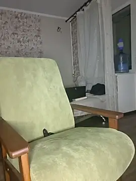 Snapshot of TvoY_bOy1 chatting on May 5, 6:27 pm TvoY bOy1 online show from May 5, 6:27 pm