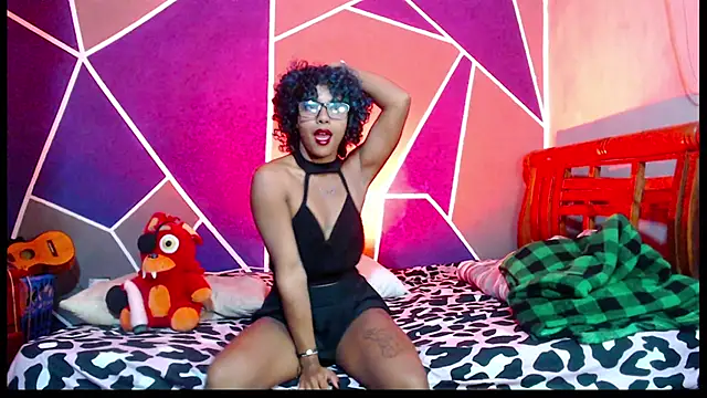 Little Darkness Dancer online show from January 14, 10:03 pm