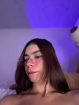 Eveliin ruiz online show from March 24, 2:33 pm