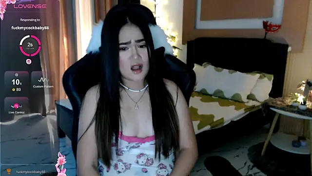 simplykhate online show from March 9, 1:09 am