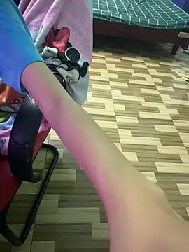 Snapshot of KemmDau chatting on February 8, 4:38 am KemmDau online show from February 8, 4:38 am