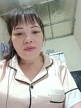 Snapshot of Sana-vn chatting on June 21, 8:11 pm Sana-vn online show from June 21, 8:11 pm