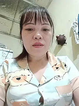 Snapshot of Sana-vn chatting on August 1, 5:07 am Sana-vn online show from August 1, 5:07 am