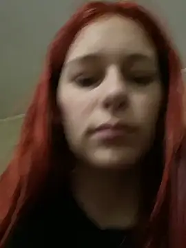 Lily Viola online show from March 1, 7:21 am