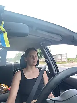 Snapshot of Lily_Viola chatting on July 19, 8:40 am Lily Viola online show from July 19, 8:40 am