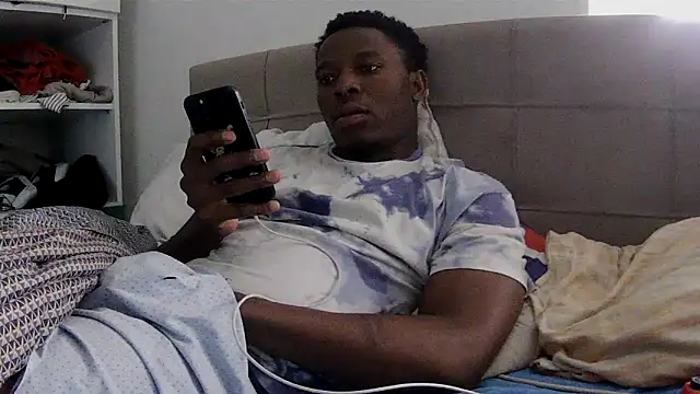 Bigchocco online show from April 13, 3:50 pm