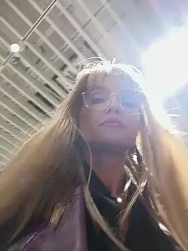 NaughtyNinky online show from February 12, 12:22 pm