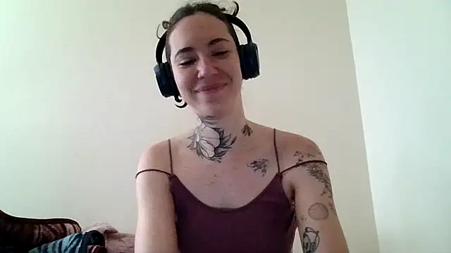 Dirty Pink online show from March 9, 9:24 am