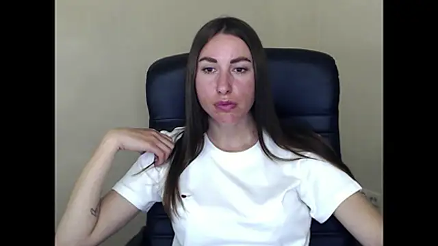 cammila horn online show from May 21, 11:28 am