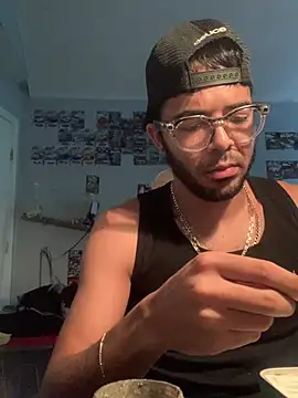 PRBoricua787 online show from June 18, 6:01 pm