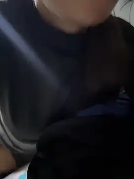 Snapshot of TaylorrHill chatting on February 16, 7:54 pm TaylorrHill online show from February 16, 7:54 pm