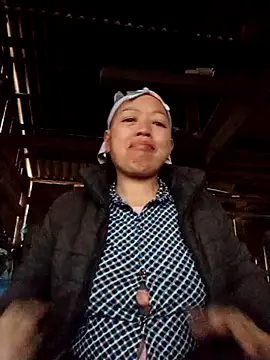 Snapshot of Agnes-baby chatting on February 3, 6:22 am Agnes-baby online show from February 3, 6:22 am