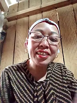 Snapshot of Agnes-baby chatting on February 14, 5:26 am Agnes-baby online show from February 14, 5:26 am