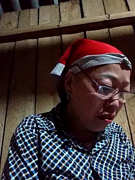 Snapshot of Agnes-baby chatting on February 22, 11:14 pm Agnes-baby online show from February 22, 11:14 pm