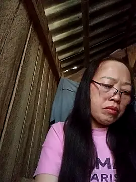 Snapshot of Agnes-baby chatting on March 2, 2:47 am Agnes-baby online show from March 2, 2:47 am