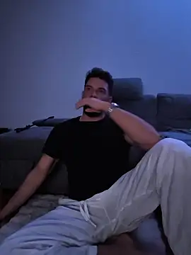 Angelo 33 online show from January 12, 4:12 pm