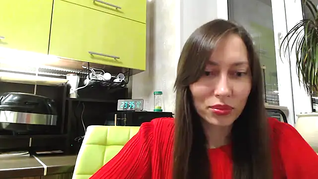 Snapshot of Naroliss chatting on May 6, 4:34 pm Naroliss online show from May 6, 4:34 pm