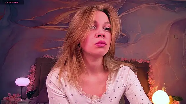 ScarletMarney online show from March 2, 3:09 am