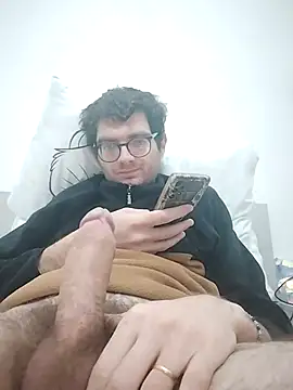 Cum-  online show from March 7, 8:33 am