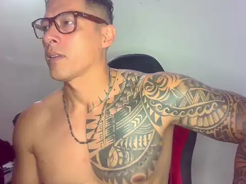 Hades Rom online show from January 8, 8:22 pm