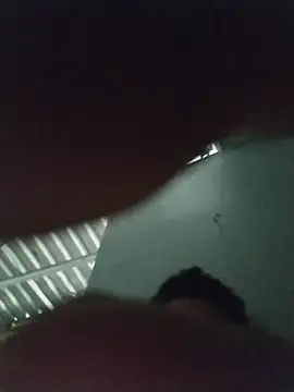 Snapshot of AlejandreBy chatting on April 11, 4:33 pm AlejandreBy online show from April 11, 4:33 pm