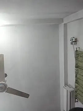 momo loves online show from March 16, 3:38 pm