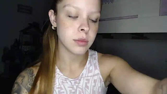 Snapshot of Piaaa3 chatting on February 20, 3:47 am Piaaa3 online show from February 20, 3:47 am