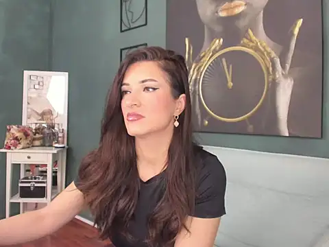 Snapshot of VanillaBlyss chatting on February 5, 7:57 am VanillaBlyss online show from February 5, 7:57 am