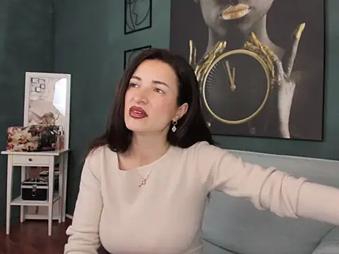 Snapshot of VanillaBlyss chatting on February 10, 7:34 am VanillaBlyss online show from February 10, 7:34 am