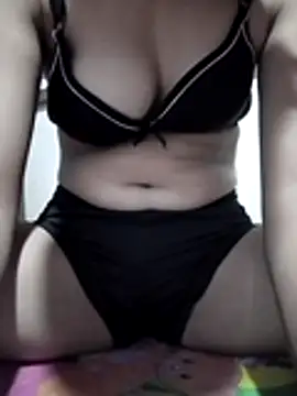 Snapshot of hel_lavente chatting on January 16, 9:08 pm hel lavente online show from January 16, 9:08 pm