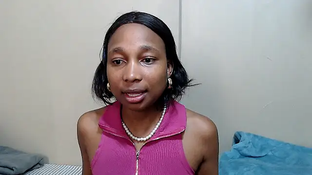 ExtraDoll online show from March 19, 6:28 am