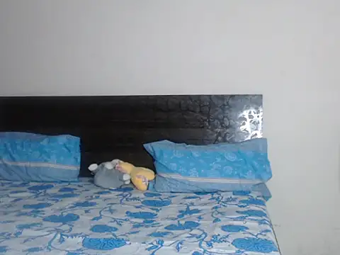 Hottie heer online show from February 13, 4:47 pm