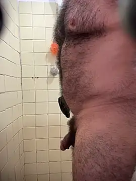 wolfbucker online show from April 8, 6:52 pm