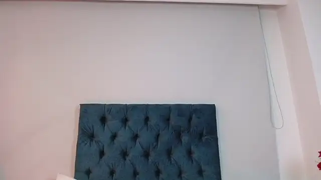 Snapshot of Collins_luna chatting on February 28, 2:34 am Collins luna online show from February 28, 2:34 am