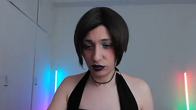 Snapshot of HoneyValentine chatting on February 4, 10:04 pm HoneyValentine online show from February 4, 10:04 pm