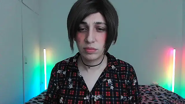 Snapshot of HoneyValentine chatting on March 1, 11:18 pm HoneyValentine online show from March 1, 11:18 pm